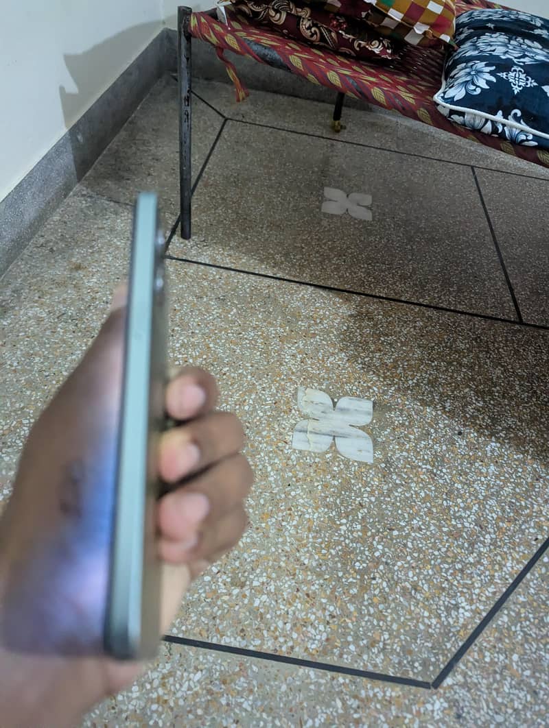 OPPO F21 Pro 03085643404 3