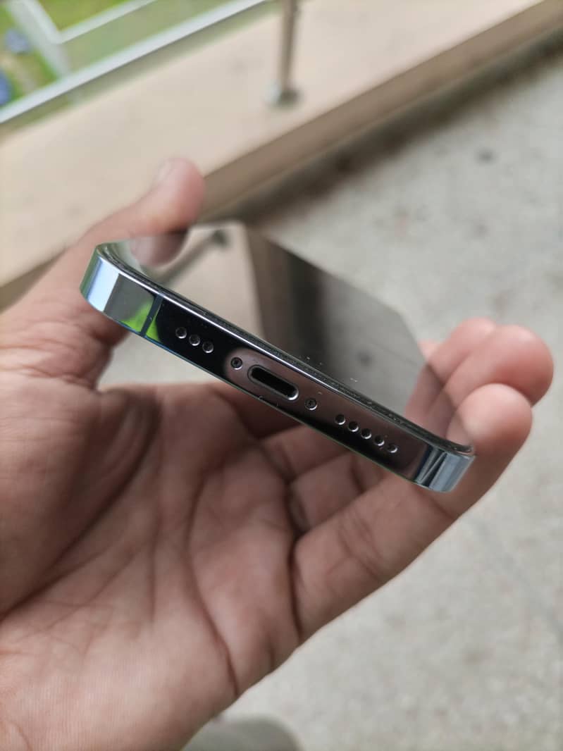 Apple iPhone 13 Pro 5