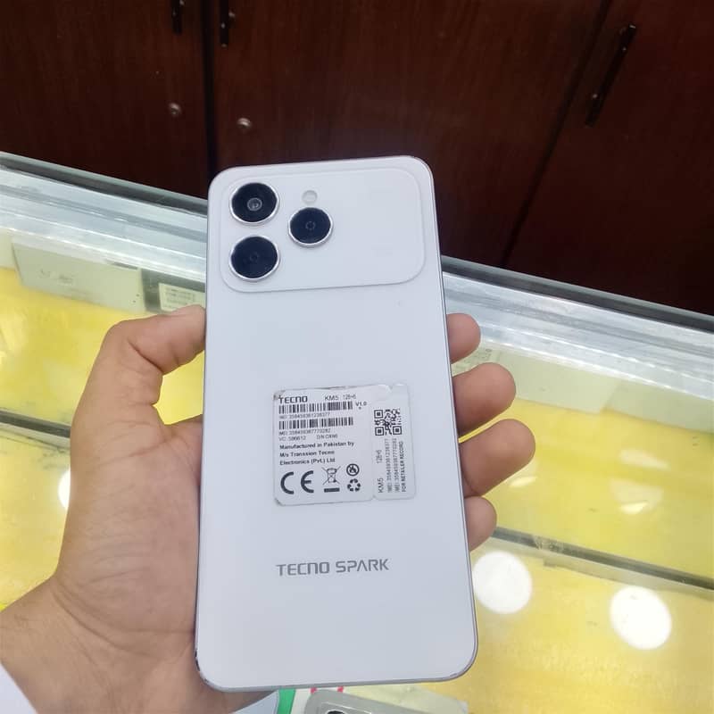 Tecno spark 40 0