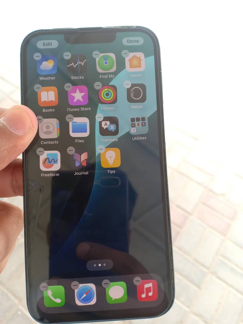 Apple iPhone 13 1