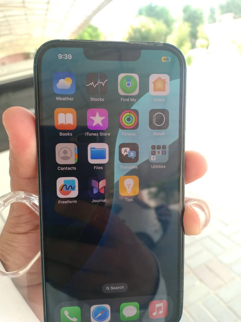 Apple iPhone 13 2