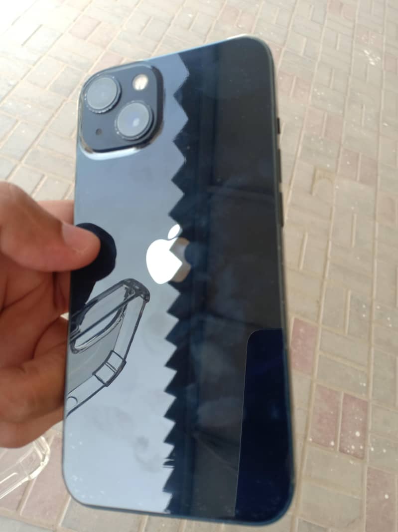 Apple iPhone 13 4