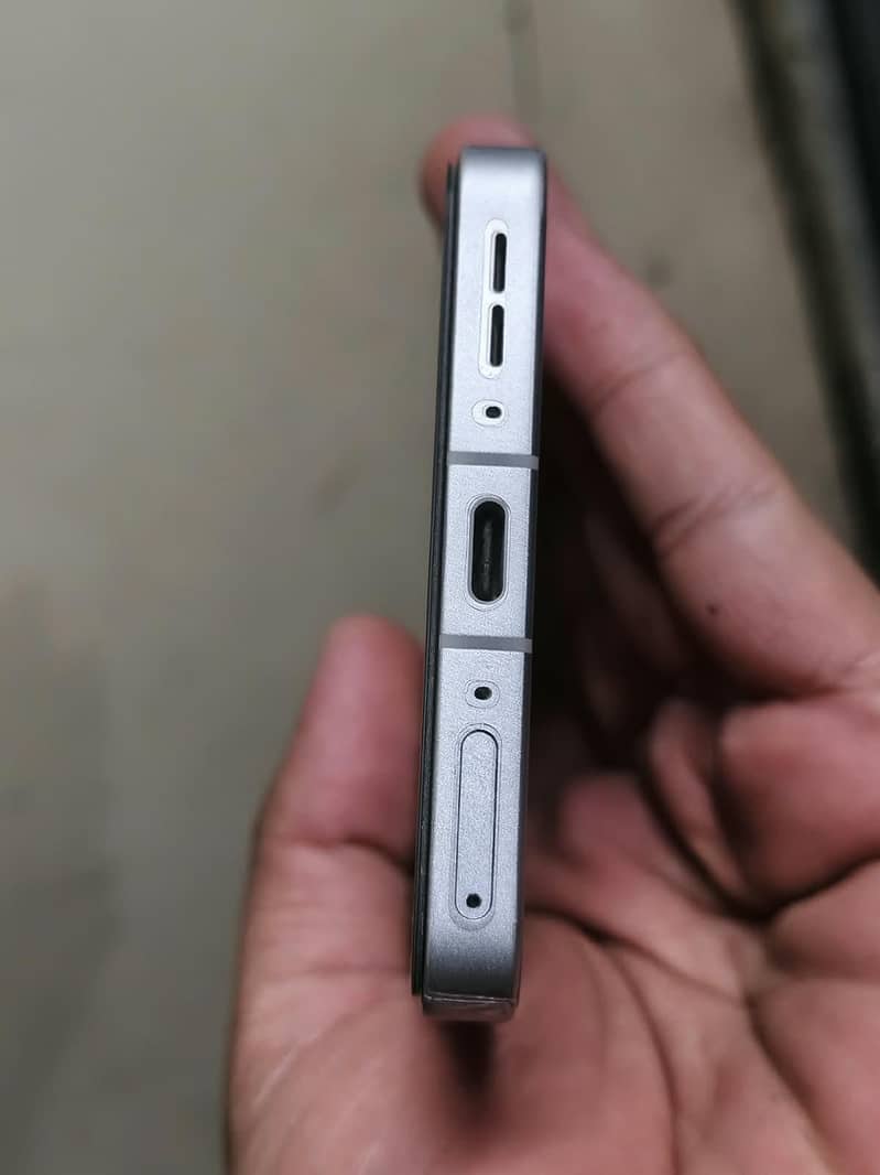 Oneplus Ace 5 12/256 4