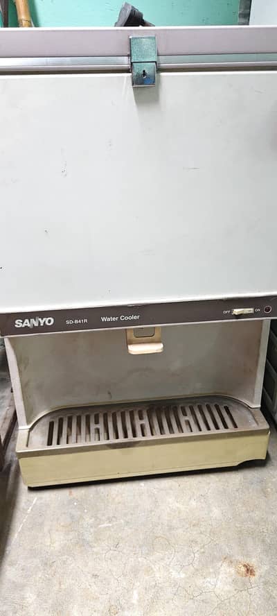 Sanyo water dispenser