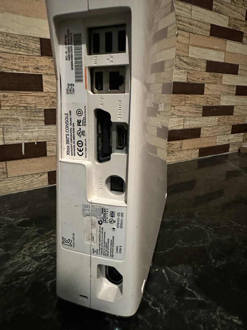 Xbox 360 slim (red light error) 3