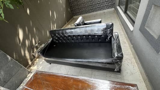Urgent Sale 6 Seater Office Sofa Set