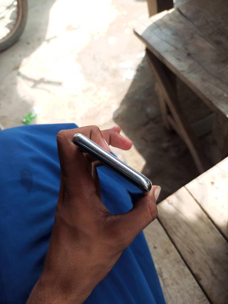 Apple iPhone X 1