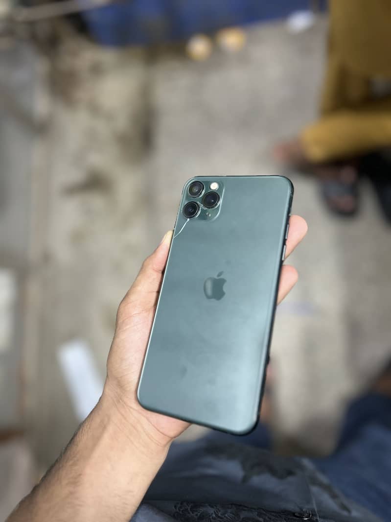iPhone 11pro max 64gb 3