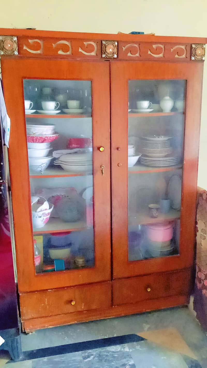 cupboard showcase dressing 2