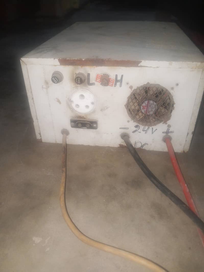 Micro Tech UPS 4