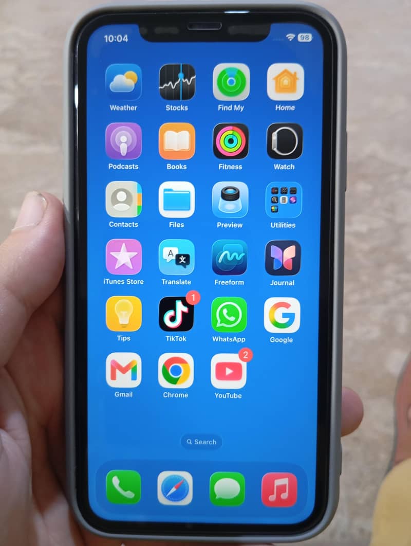 Apple iPhone 11 0