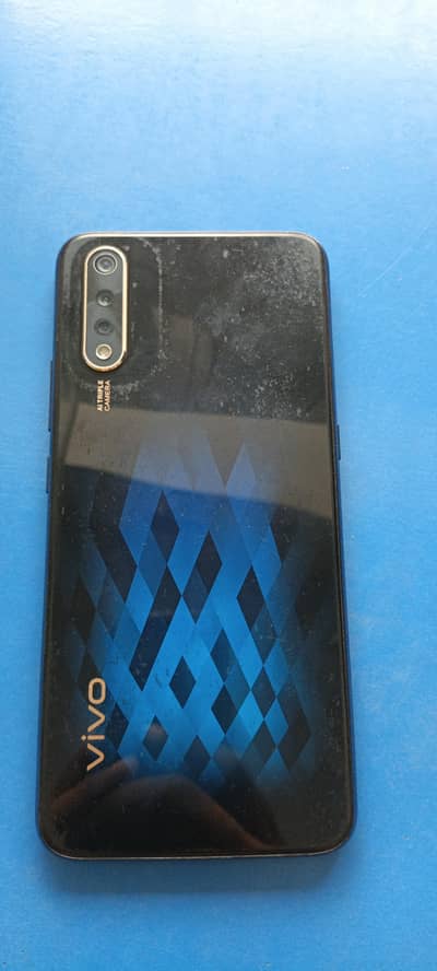 Vivo S1