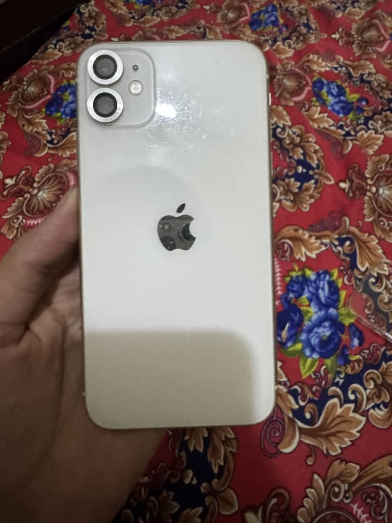 Apple iPhone 11 2