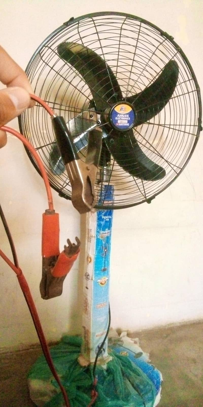 Ac Dc fan 1
