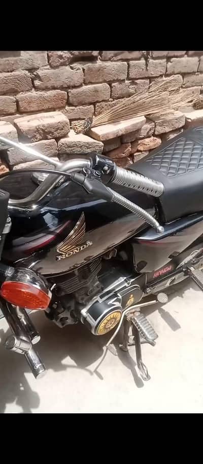 Honda CG 125 model 2015