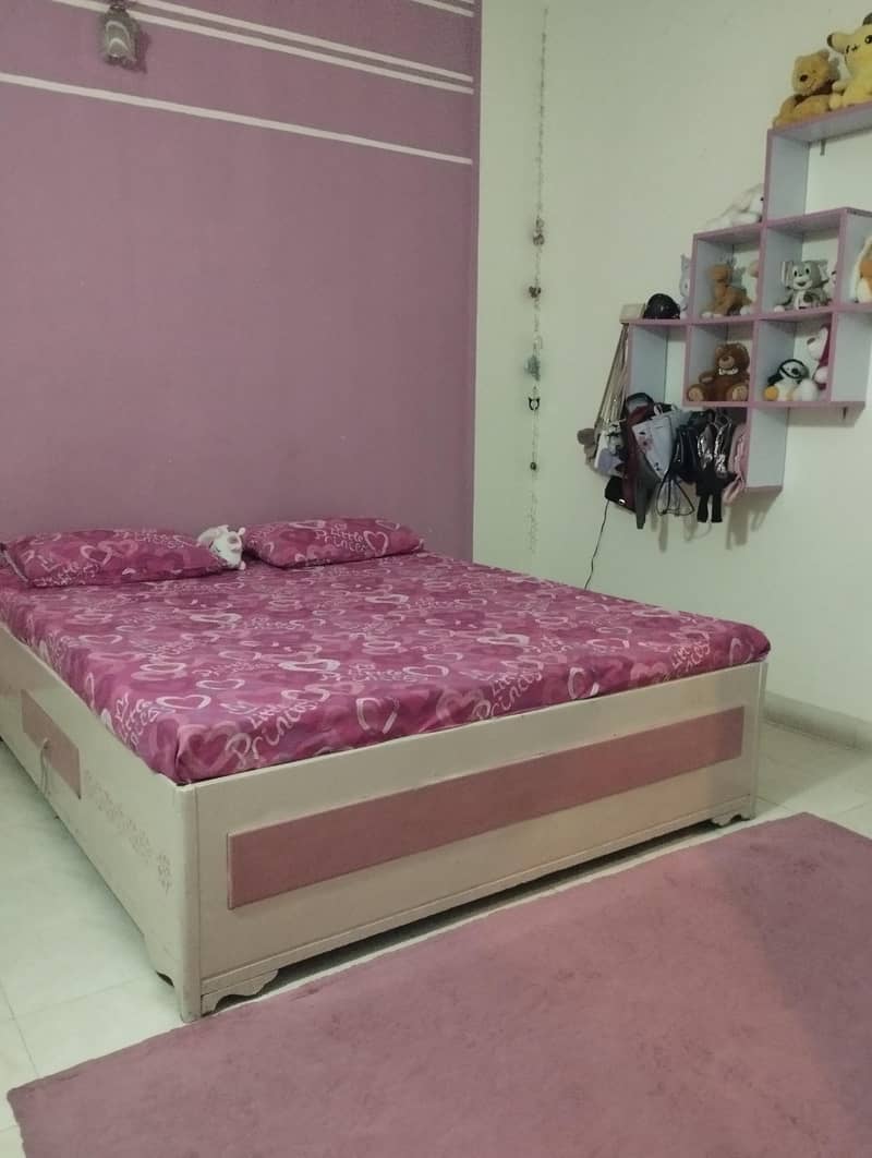Kids double bed 0