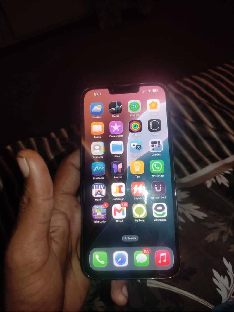 Apple iPhone 13 Pro Max 3
