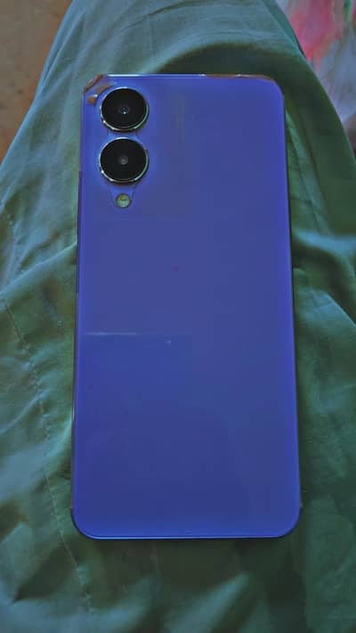 Vivo Y17s