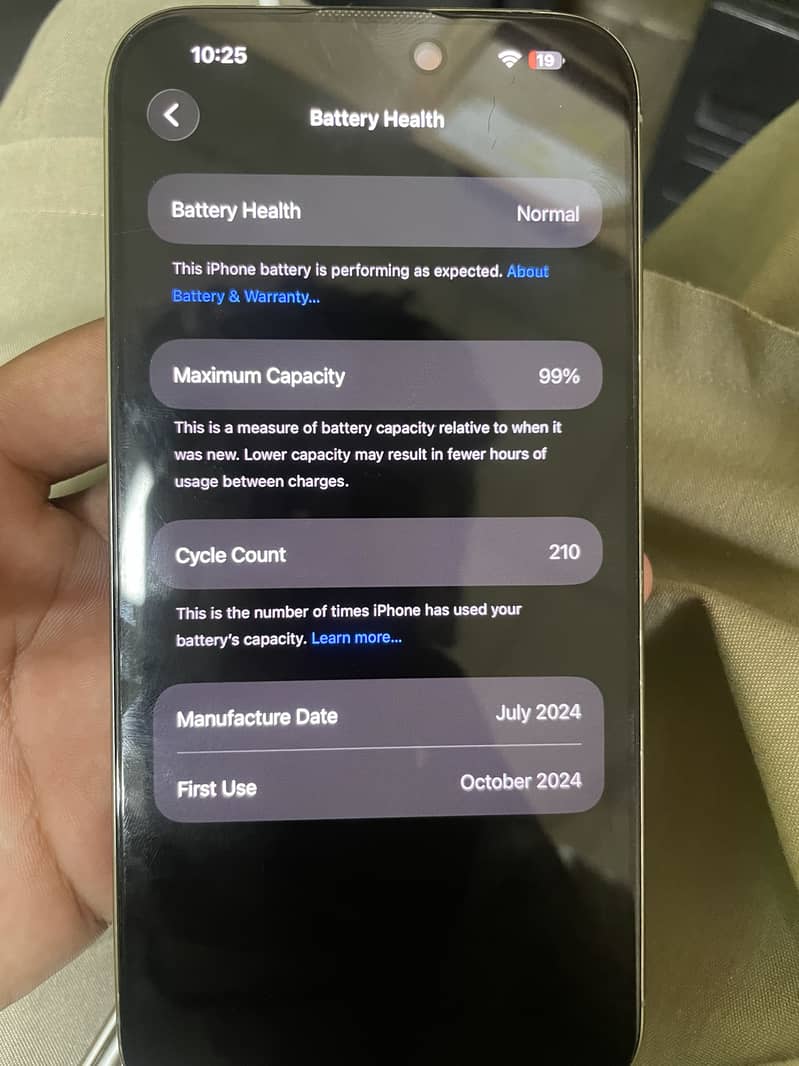 Apple iPhone 15 Pro Max 2