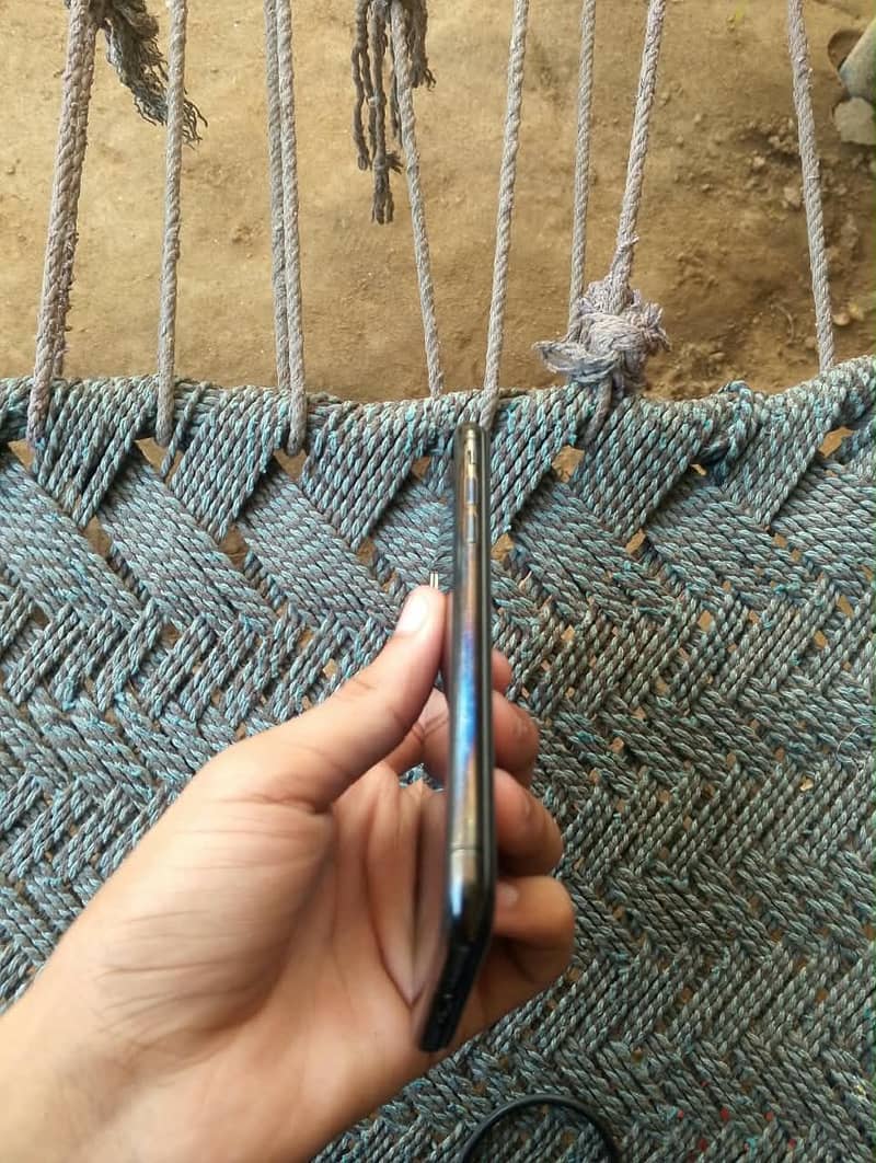 Apple iPhone X 1