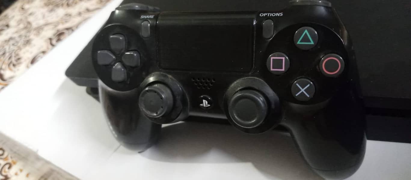 PS 4 Used Condition 9/10 5