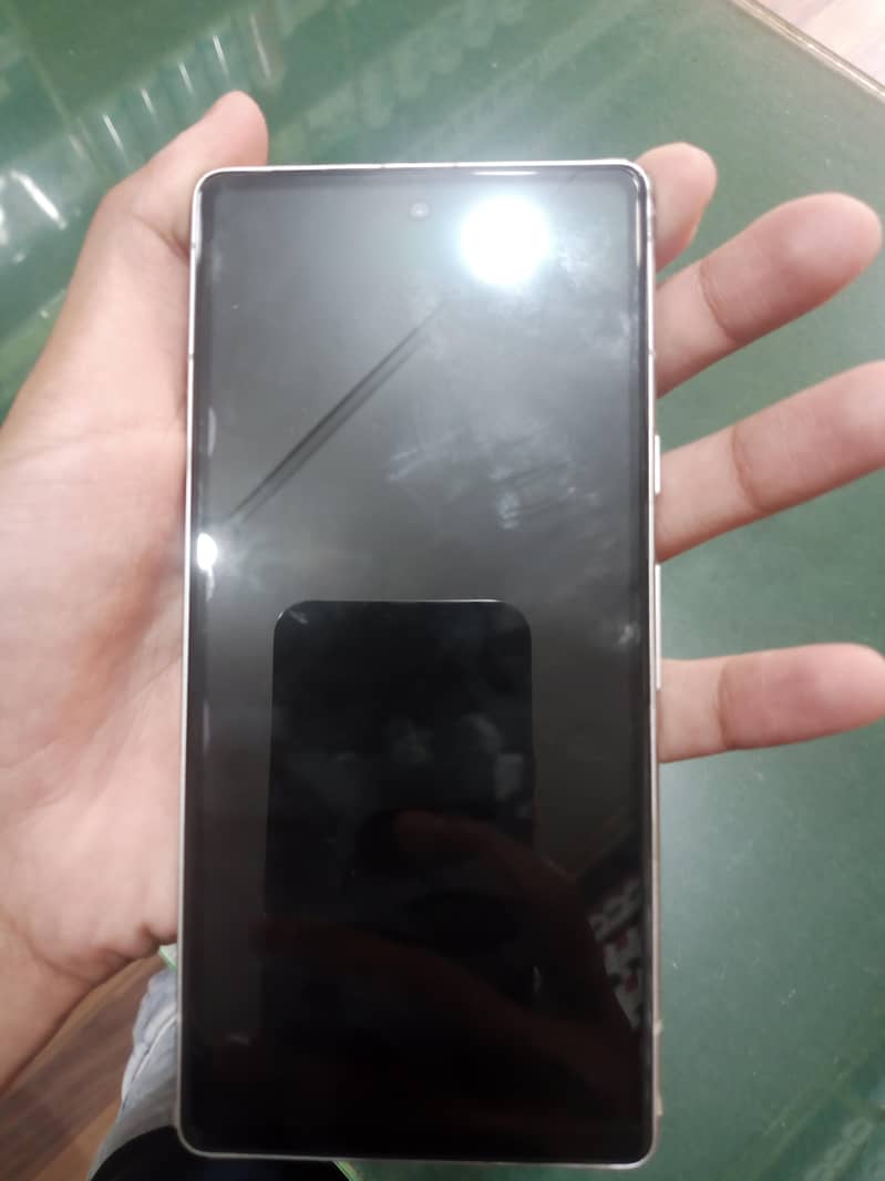 Google Pixel 7a 3
