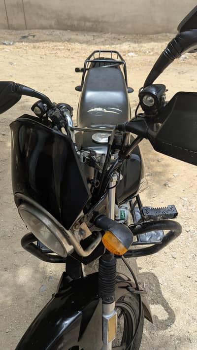 YB125Z DX for sell