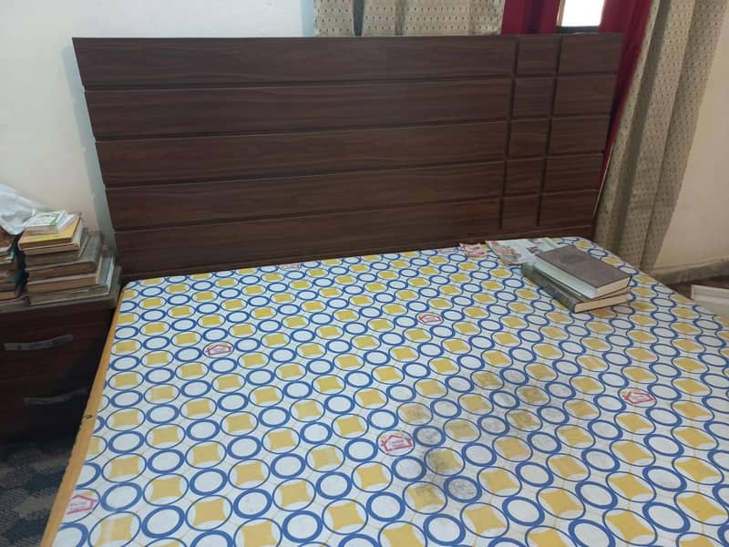Double Bed with side table for sell 5