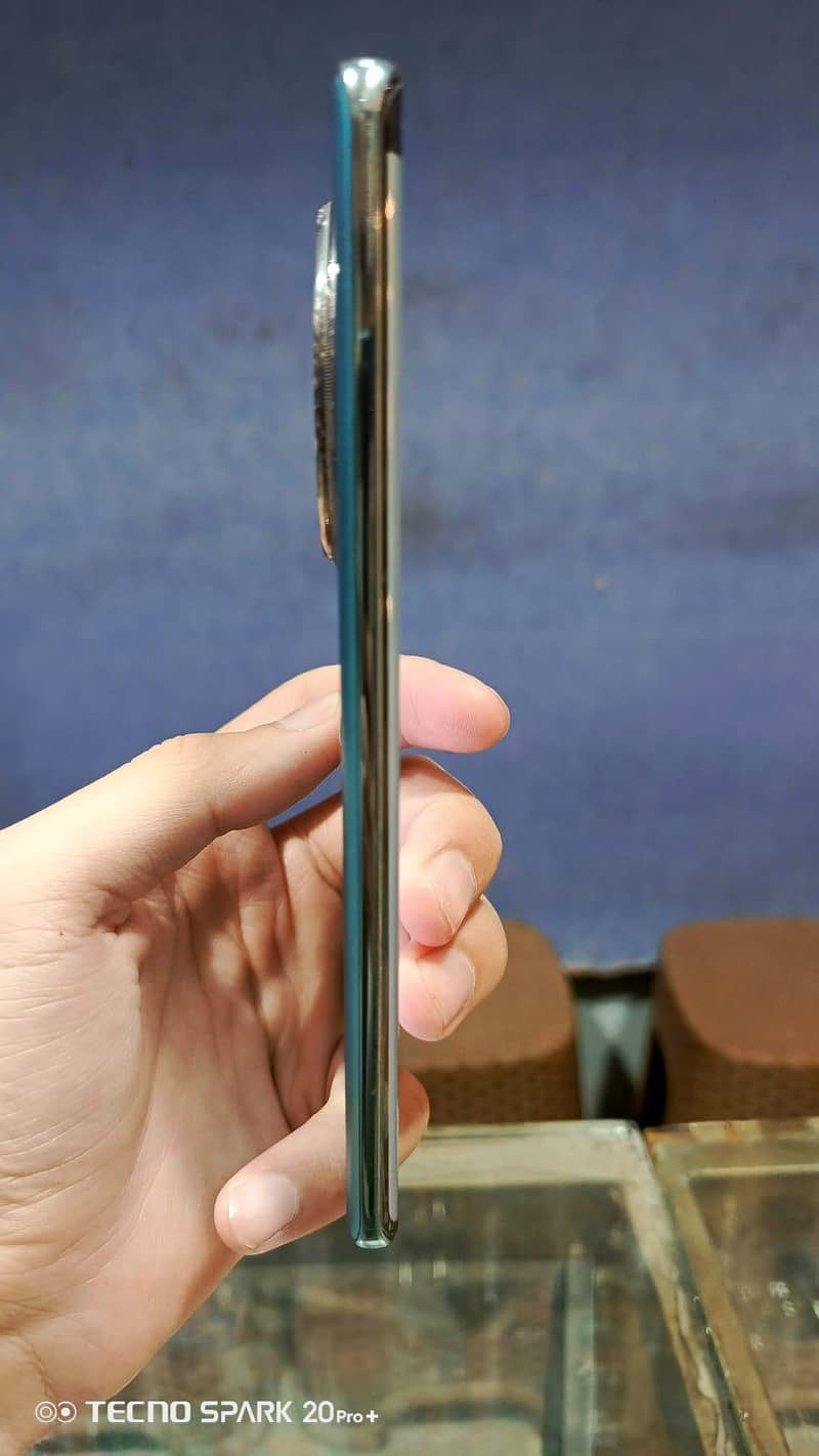 Infinix Zero 40 4