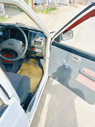 Suzuki Mehran VXR 2000