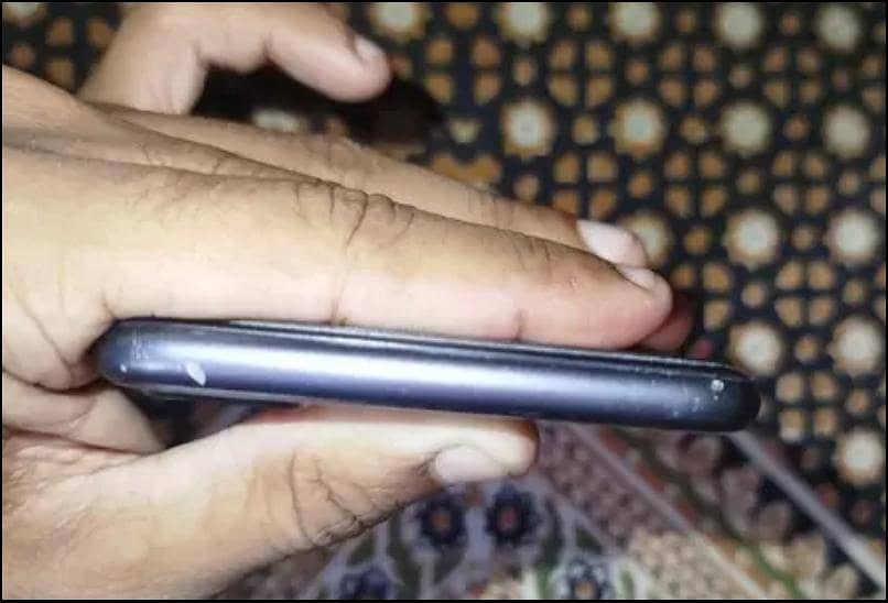 Apple iPhone 8 Plus 5