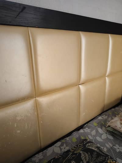 Used 6 x 6.5 Feet Bed with Mattress – Affordable Price