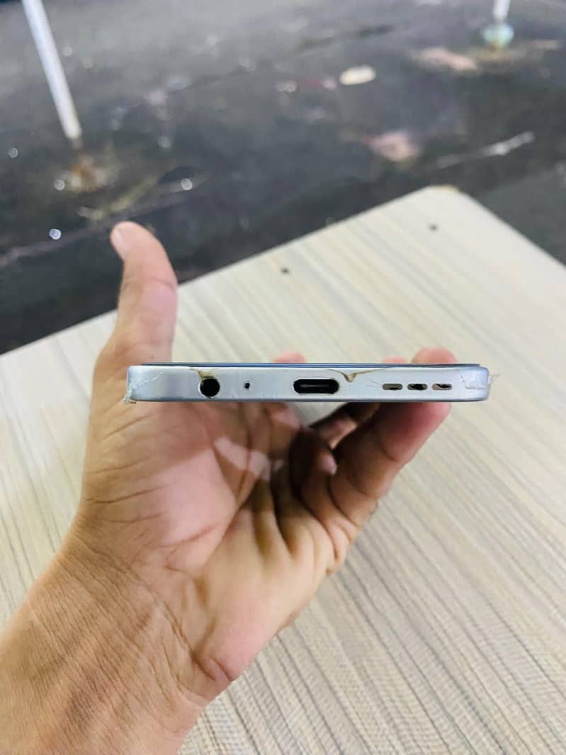 Tecno spark 40 pro 2