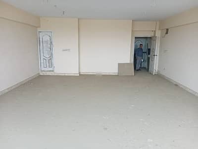 Spacious Office Is Available In Hasrat Mohani Road For sale