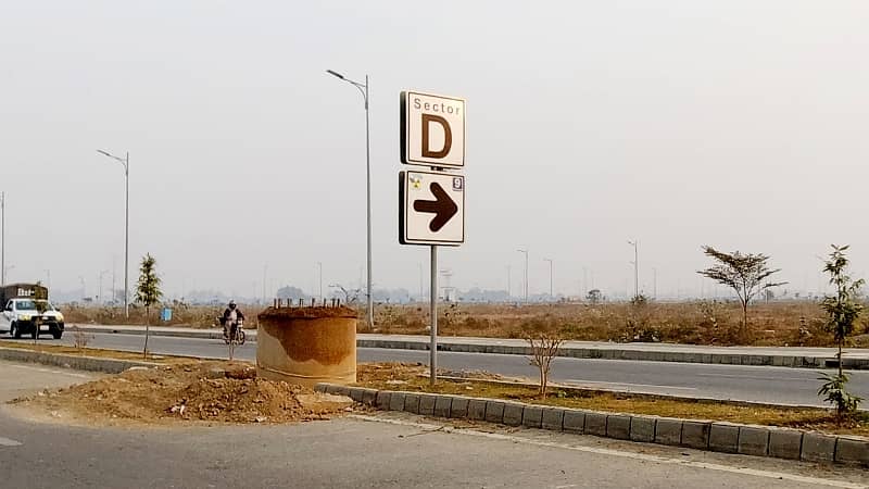 LDA City C Black Corner Plot 5