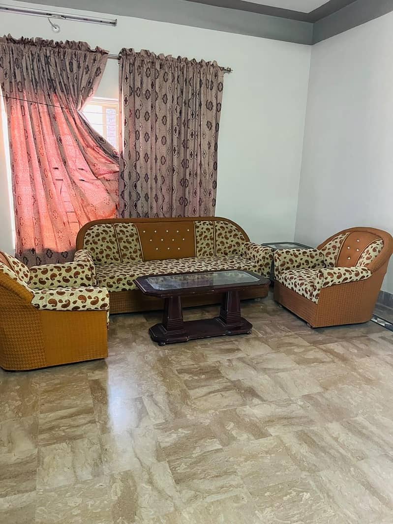 SOFA SET 10/10 condition 0