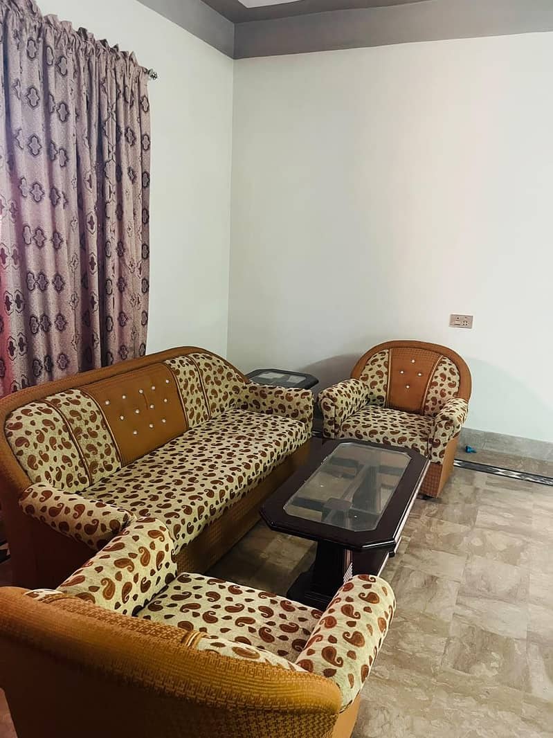 SOFA SET 10/10 condition 1