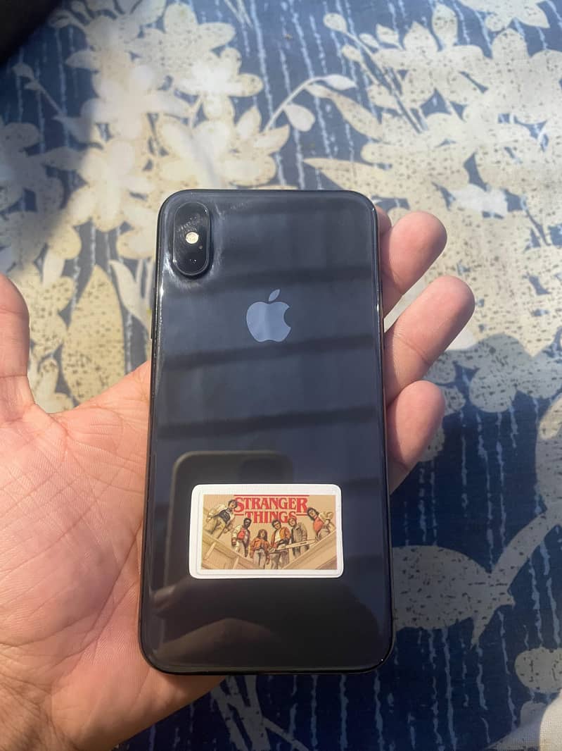 Apple iPhone XS 1