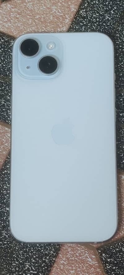 iPhone 15 ice blue