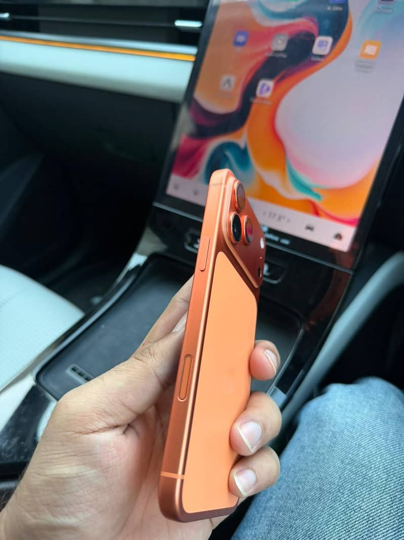 Apple iPhone 17 Pro Max 2