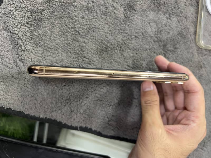 iPhone 11pro max 2