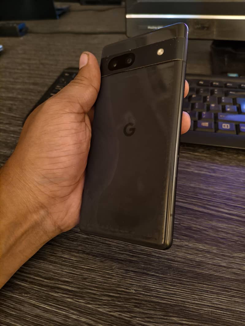 Google Pixel 7a 2