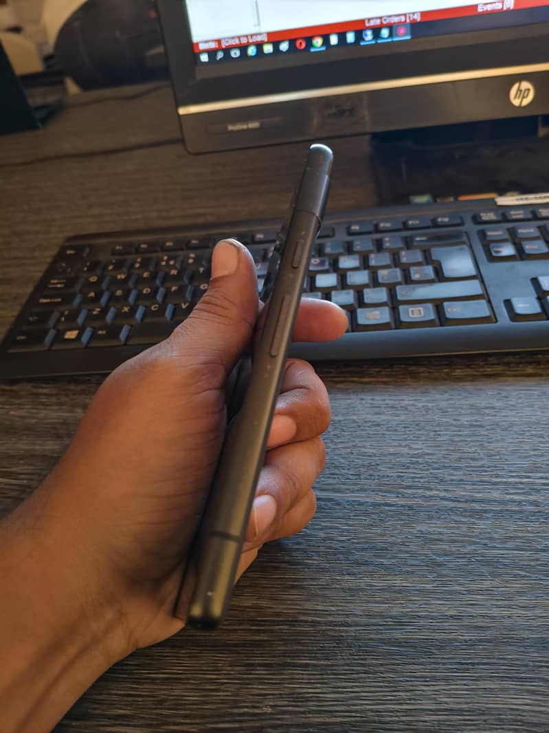 Google Pixel 7a 4