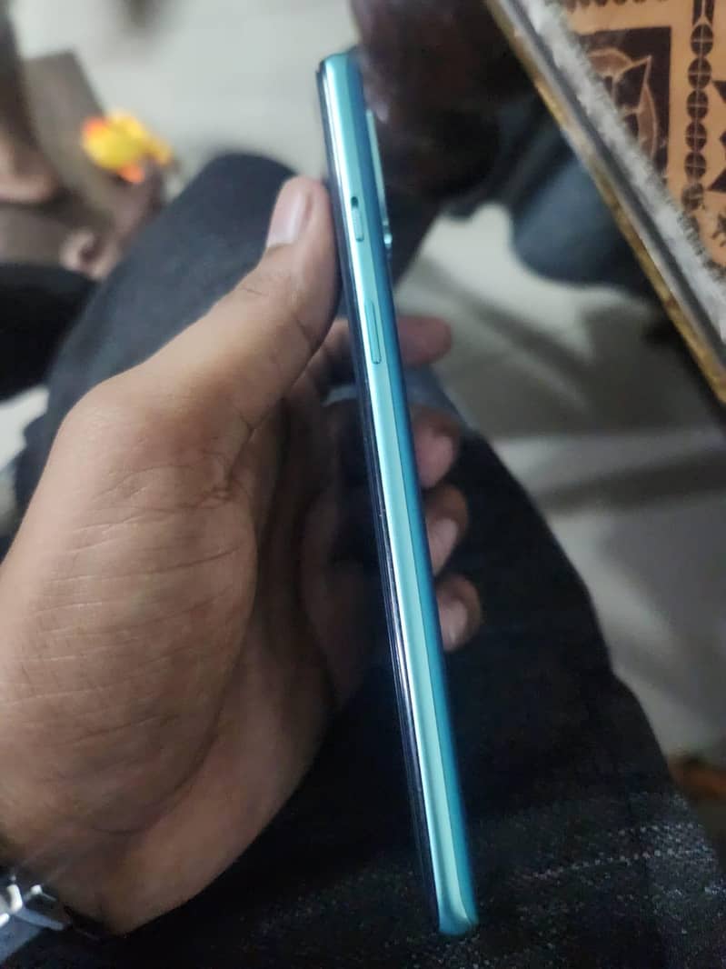 One Plus 8T 5