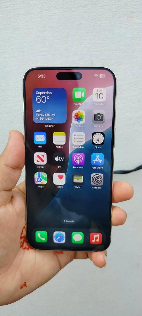 Apple iPhone 15 Pro Max 2