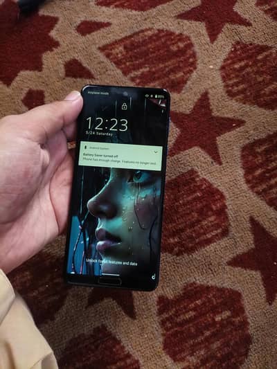 Aquos R5