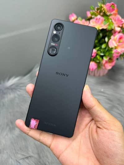 Sony 5 V