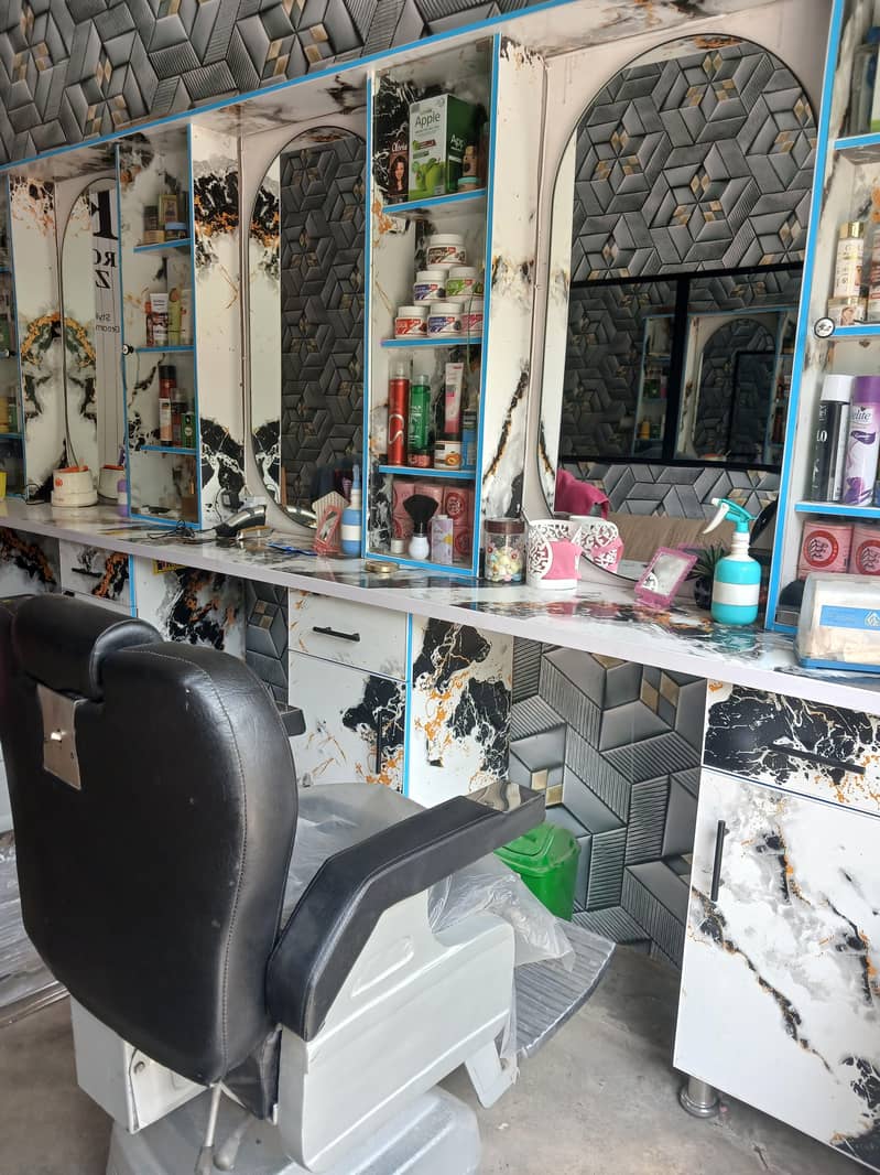 Salon set up 7