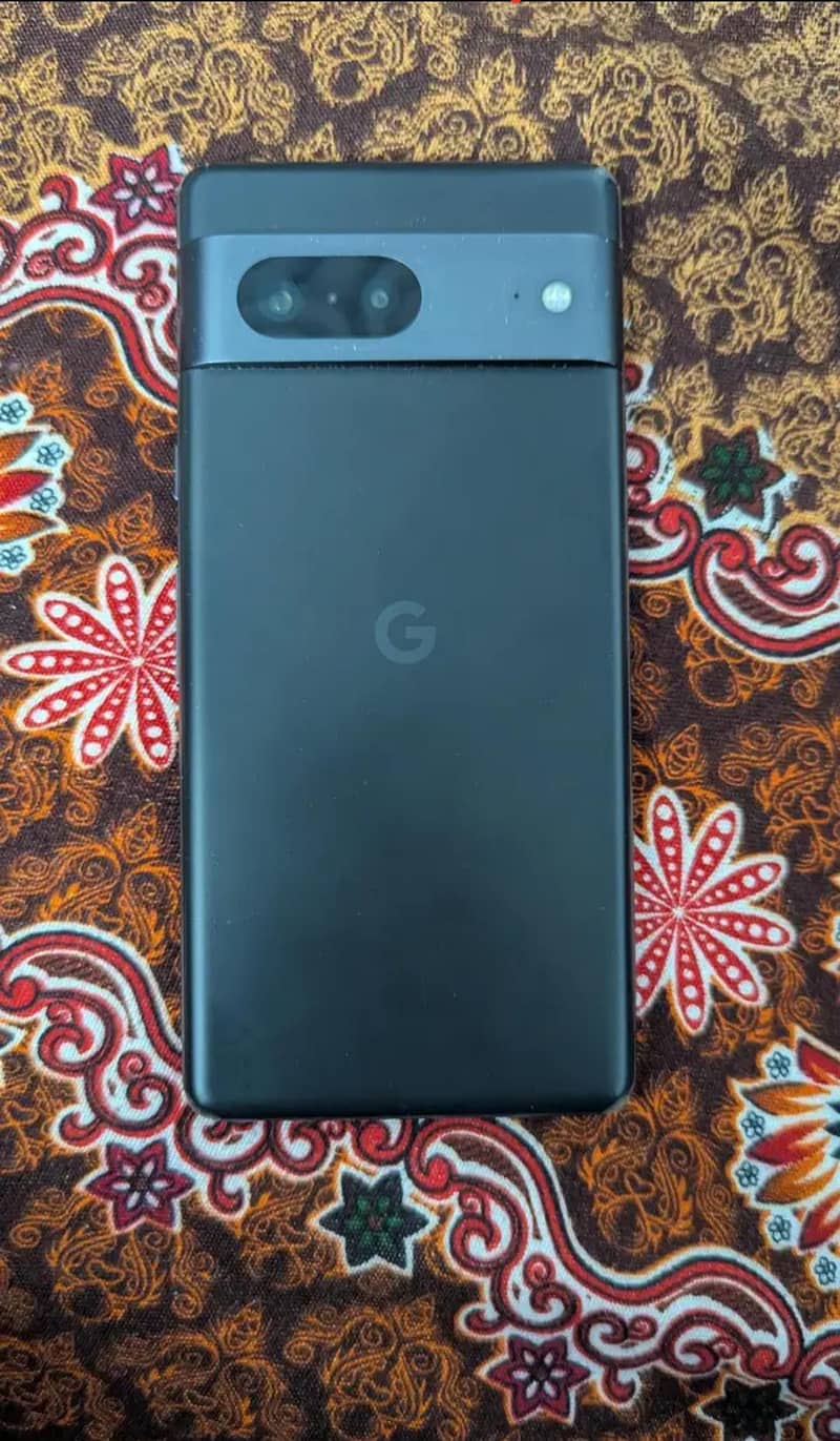 Google Pixel 7 4