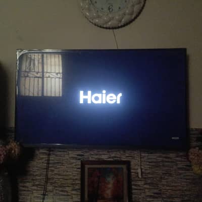 50" led new condition